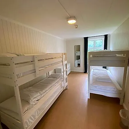 Hostel Budget *