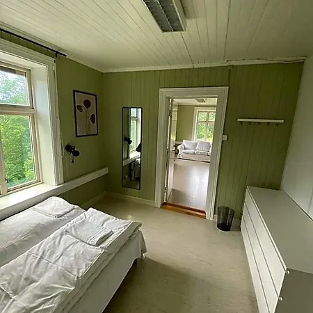 Budget Hostel *